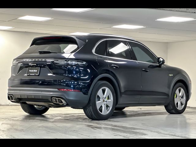 2021 Porsche Cayenne E-Hybrid Base