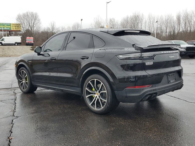 2021 Porsche Cayenne E-Hybrid Base