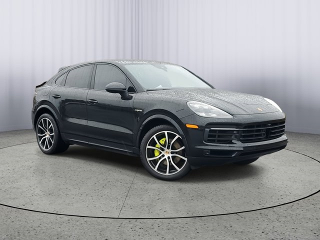 2021 Porsche Cayenne E-Hybrid Base