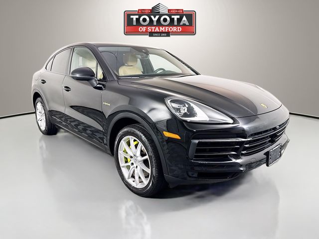 2021 Porsche Cayenne E-Hybrid Base