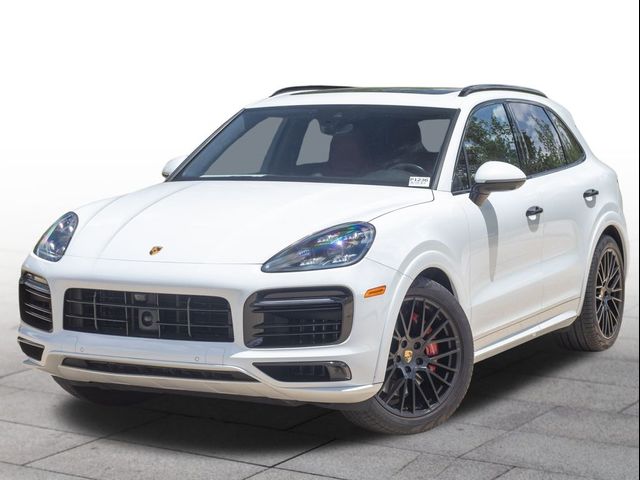 2021 Porsche Cayenne GTS