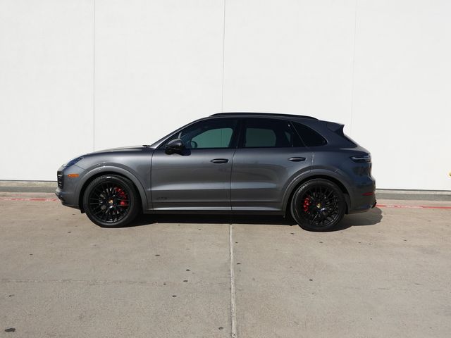 2021 Porsche Cayenne GTS