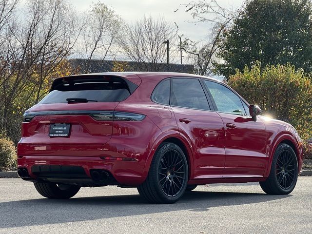 2021 Porsche Cayenne GTS