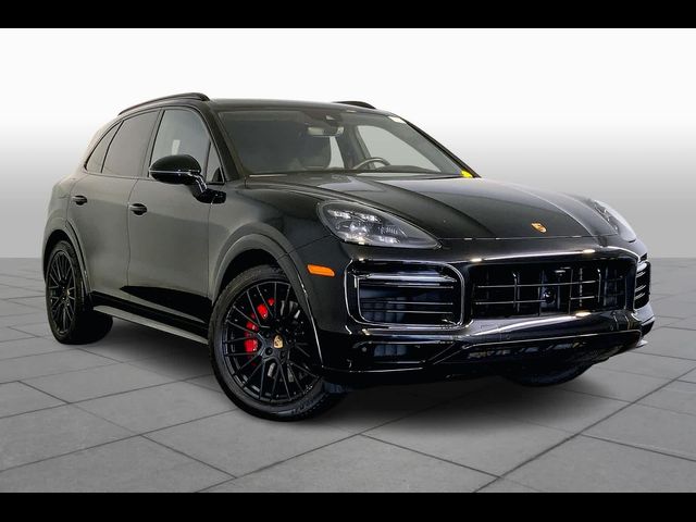 2021 Porsche Cayenne GTS