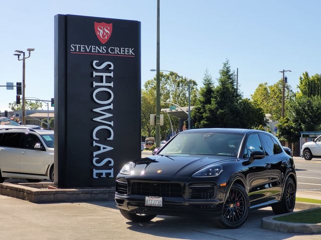 2021 Porsche Cayenne GTS