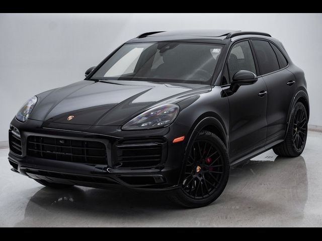 2021 Porsche Cayenne GTS