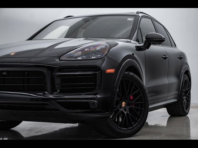 2021 Porsche Cayenne GTS