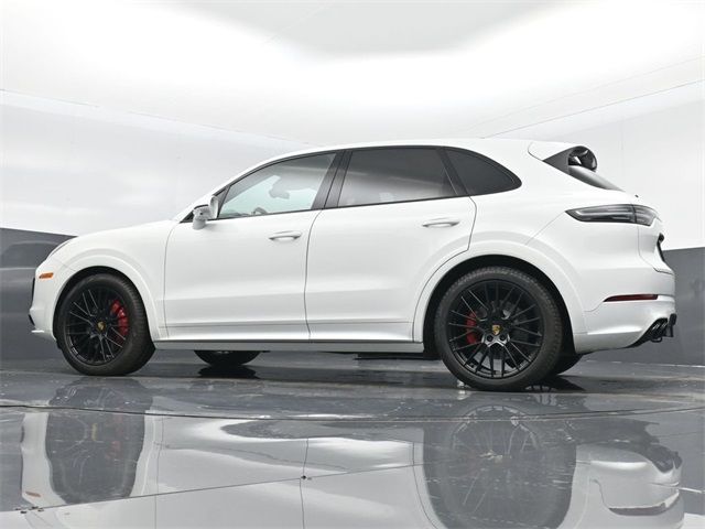 2021 Porsche Cayenne GTS