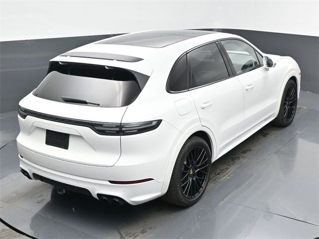 2021 Porsche Cayenne GTS