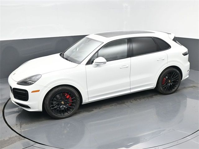 2021 Porsche Cayenne GTS