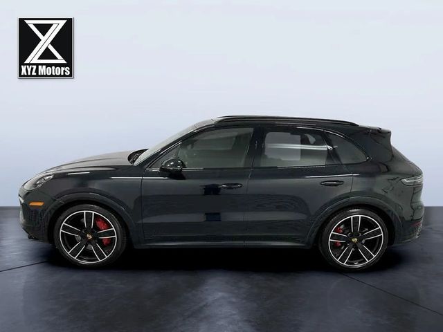 2021 Porsche Cayenne GTS