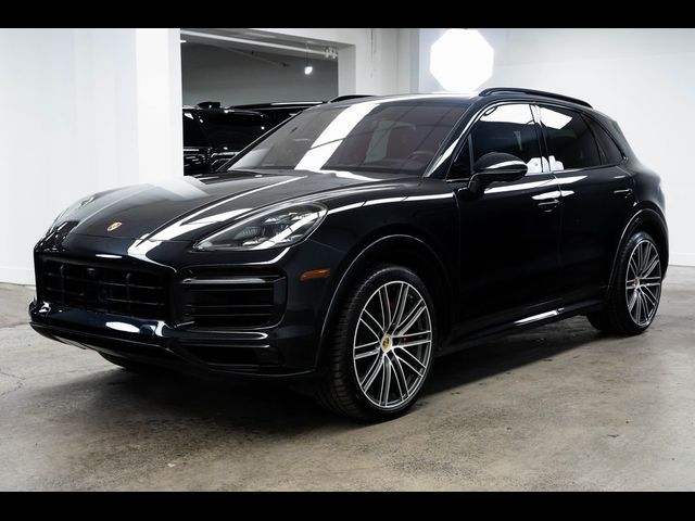 2021 Porsche Cayenne GTS