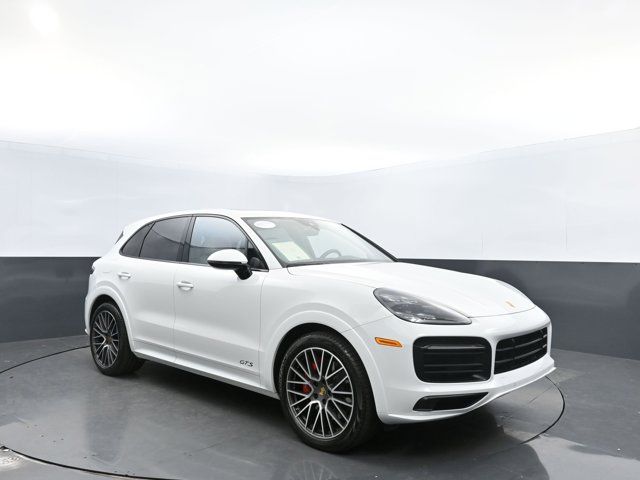 2021 Porsche Cayenne GTS