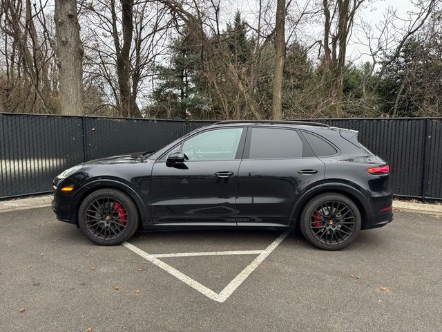 2021 Porsche Cayenne GTS