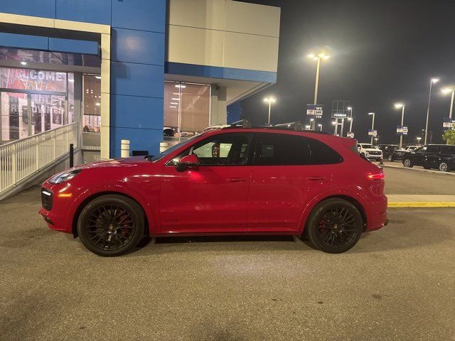 2021 Porsche Cayenne GTS