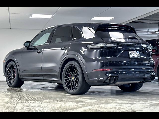 2021 Porsche Cayenne GTS