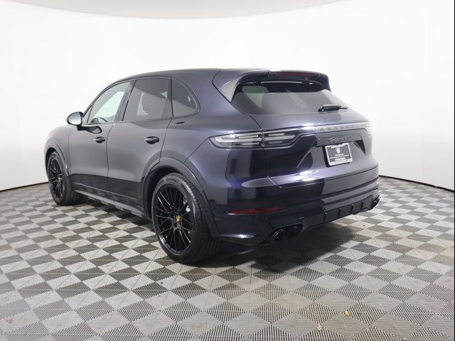 2021 Porsche Cayenne GTS