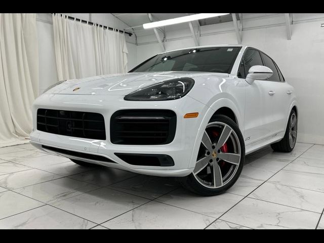 2021 Porsche Cayenne GTS