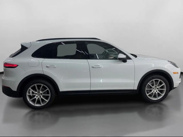 2021 Porsche Cayenne Base