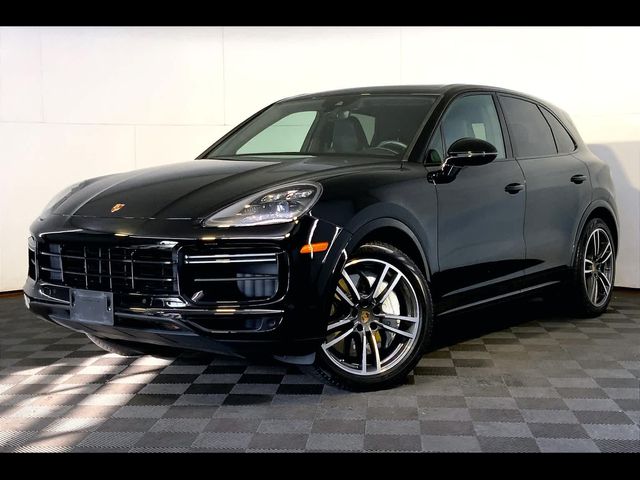 2021 Porsche Cayenne Turbo