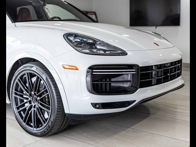 2021 Porsche Cayenne Turbo