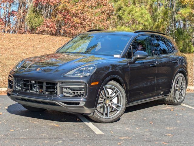 2021 Porsche Cayenne Turbo