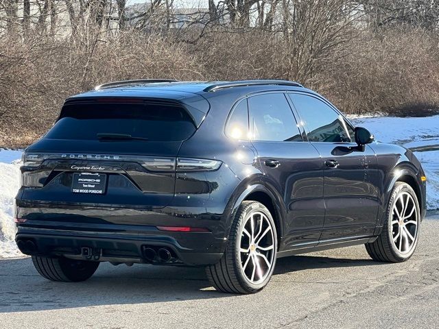 2021 Porsche Cayenne Turbo