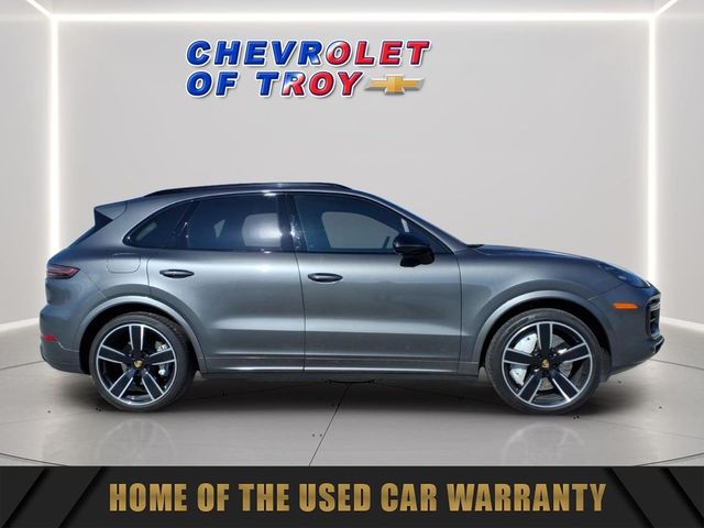 2021 Porsche Cayenne Turbo