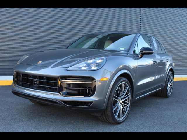 2021 Porsche Cayenne Turbo