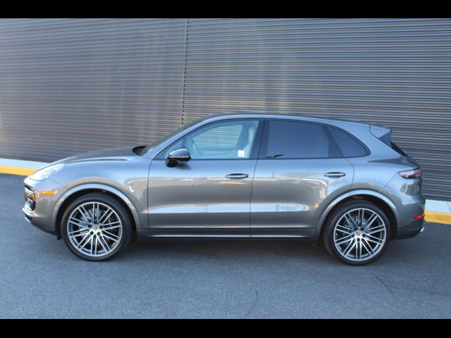 2021 Porsche Cayenne Turbo