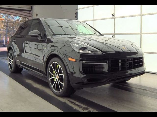 2021 Porsche Cayenne E-Hybrid Turbo S