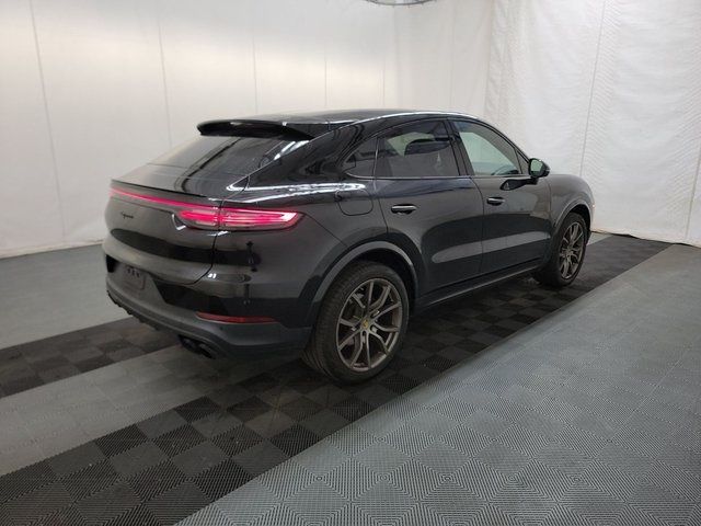 2021 Porsche Cayenne Base