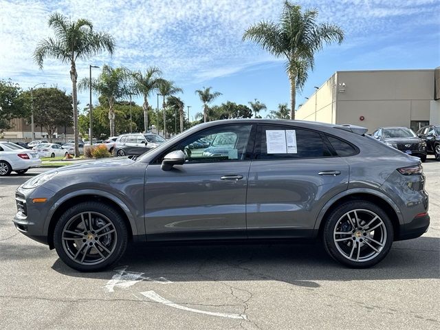 2021 Porsche Cayenne Base