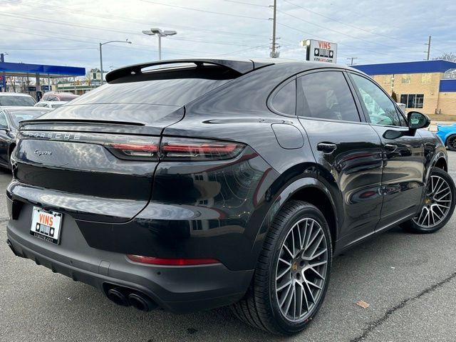 2021 Porsche Cayenne Base