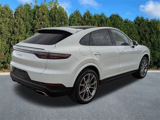 2021 Porsche Cayenne Base