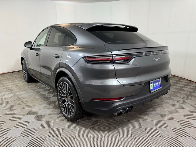 2021 Porsche Cayenne Base