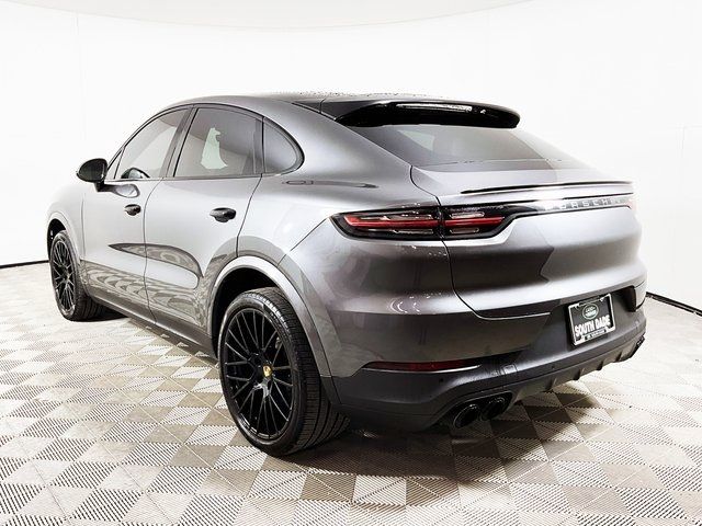 2021 Porsche Cayenne Base