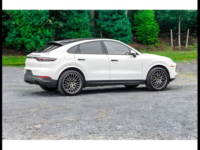 2021 Porsche Cayenne Base