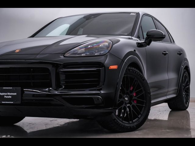 2021 Porsche Cayenne GTS