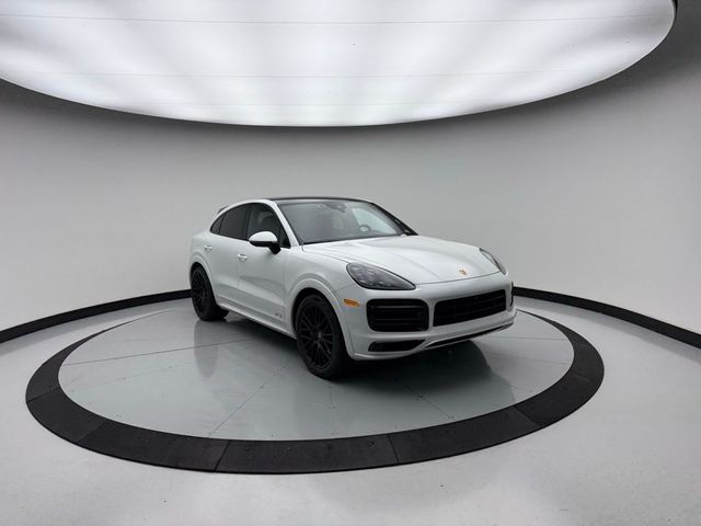 2021 Porsche Cayenne GTS