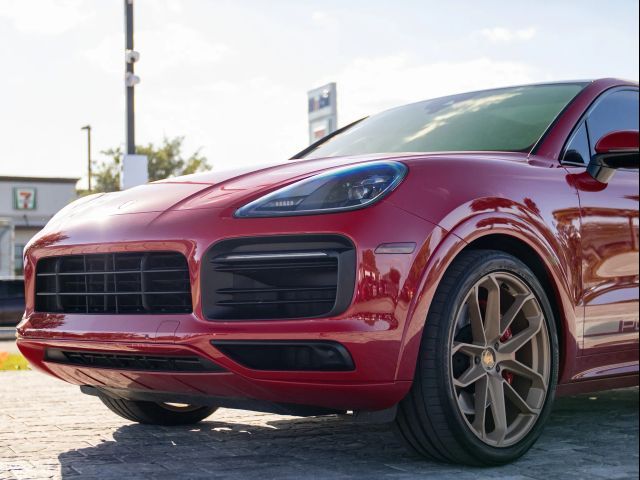 2021 Porsche Cayenne GTS