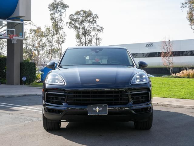 2021 Porsche Cayenne Base