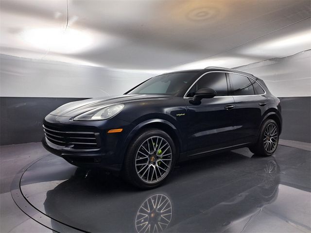 2021 Porsche Cayenne E-Hybrid Base