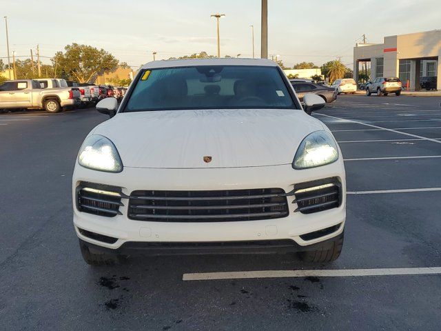 2021 Porsche Cayenne E-Hybrid Base