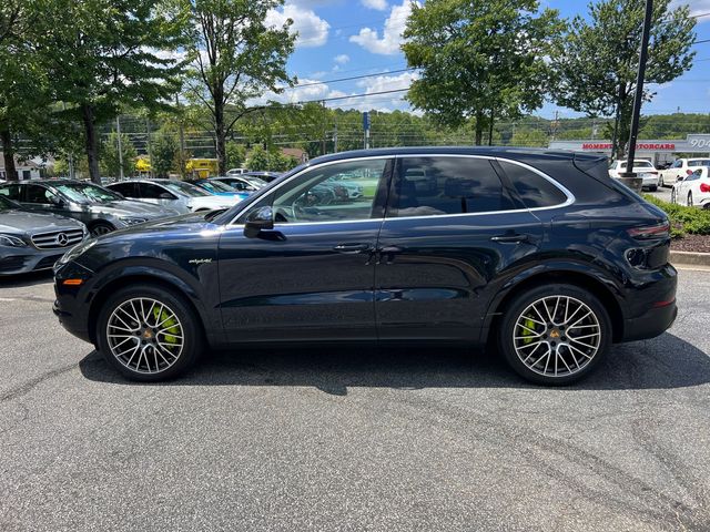 2021 Porsche Cayenne E-Hybrid Base