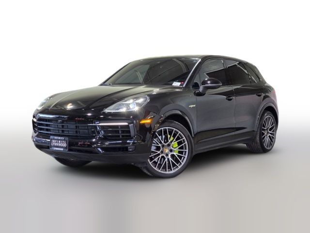 2021 Porsche Cayenne E-Hybrid Base