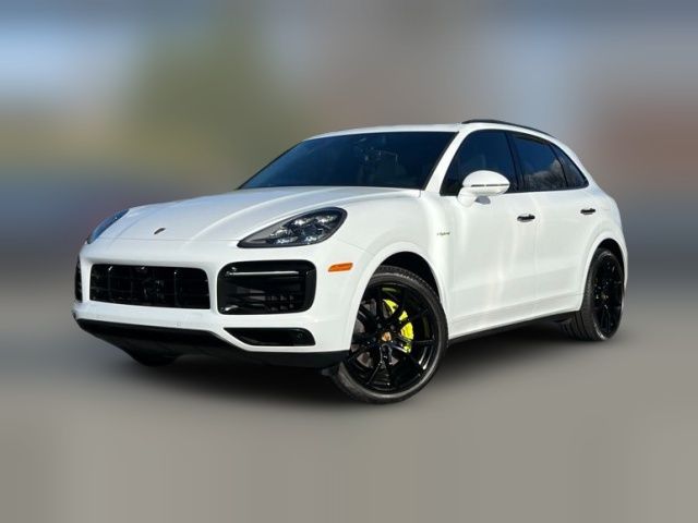 2021 Porsche Cayenne E-Hybrid Base