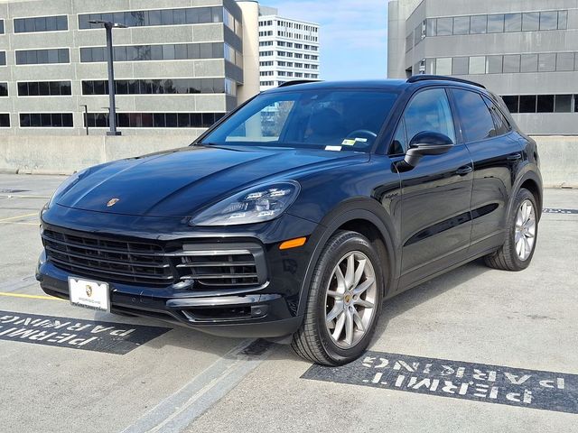 2021 Porsche Cayenne E-Hybrid Base