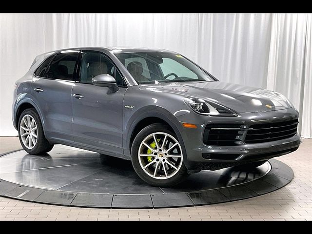 2021 Porsche Cayenne E-Hybrid Base