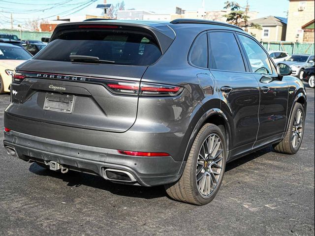 2021 Porsche Cayenne E-Hybrid Base